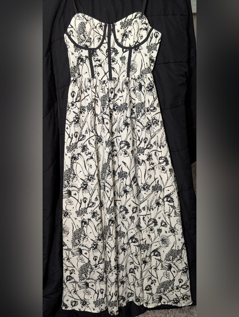 SHEIN Black & White Floral Maxi Skirt